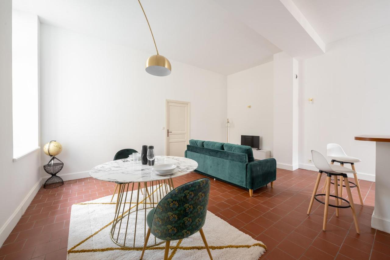 Superbe Appartement Avec Cour Dans La Bastide Carcassonne Dış mekan fotoğraf